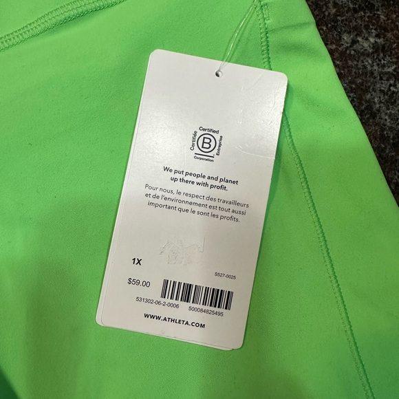 NWT Athleta salutation stash pocket II 5” shorts size 1x - Picture 4 of 9